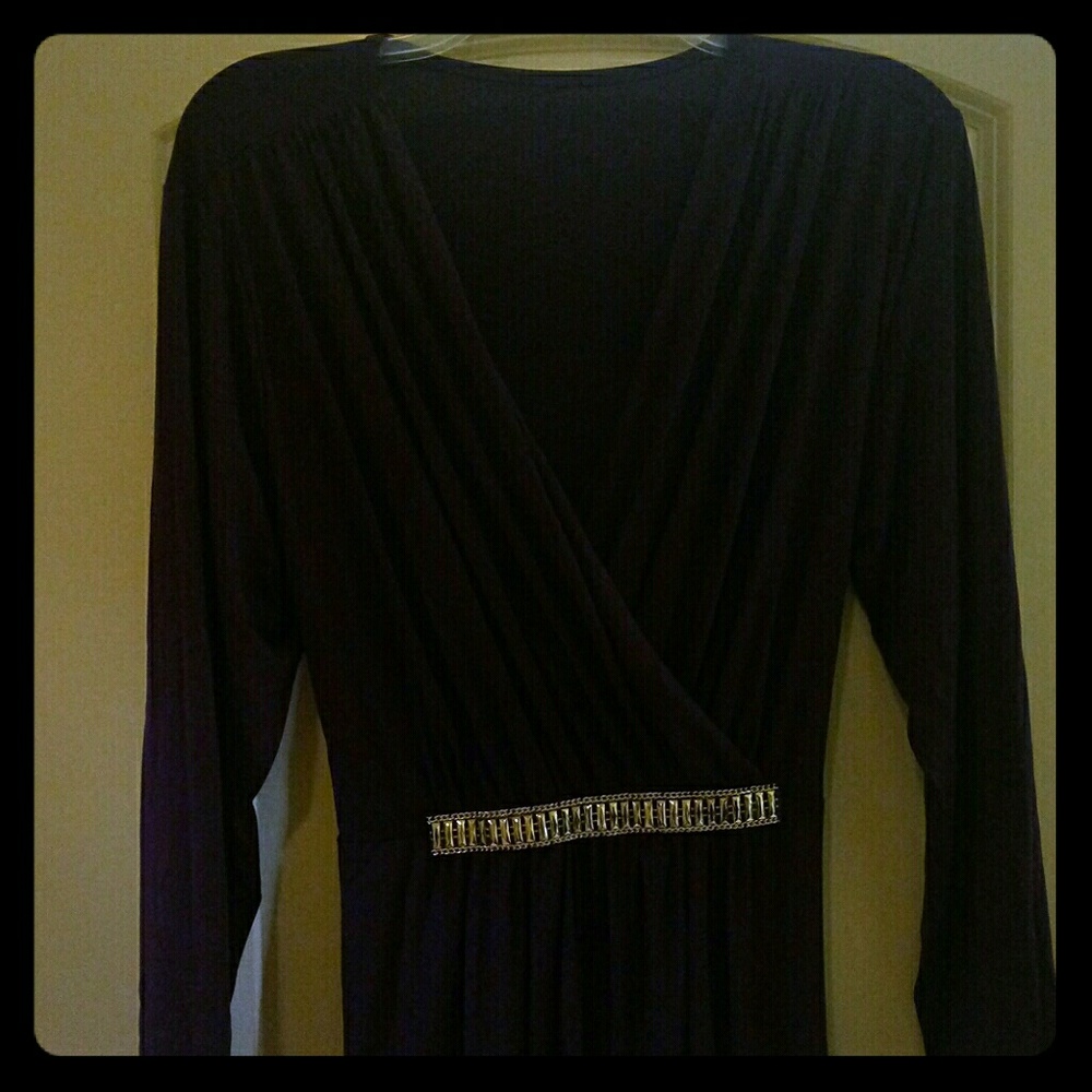 Purple maxi dress with sleeves